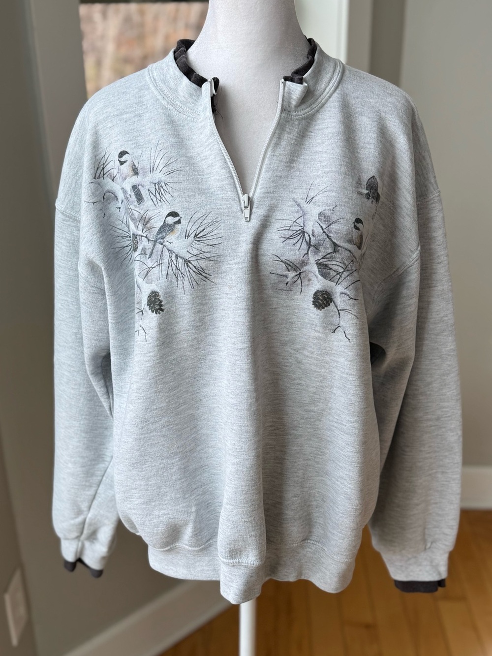 Vintage Cottagecore Gray Chickadee Birds Pullover Sweatshirt Sz Medium